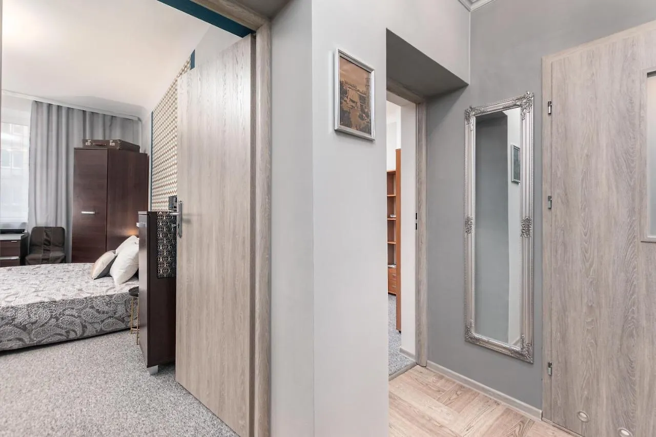 Dabrowszczakow 6 By Homeprime Warsaw Apartment