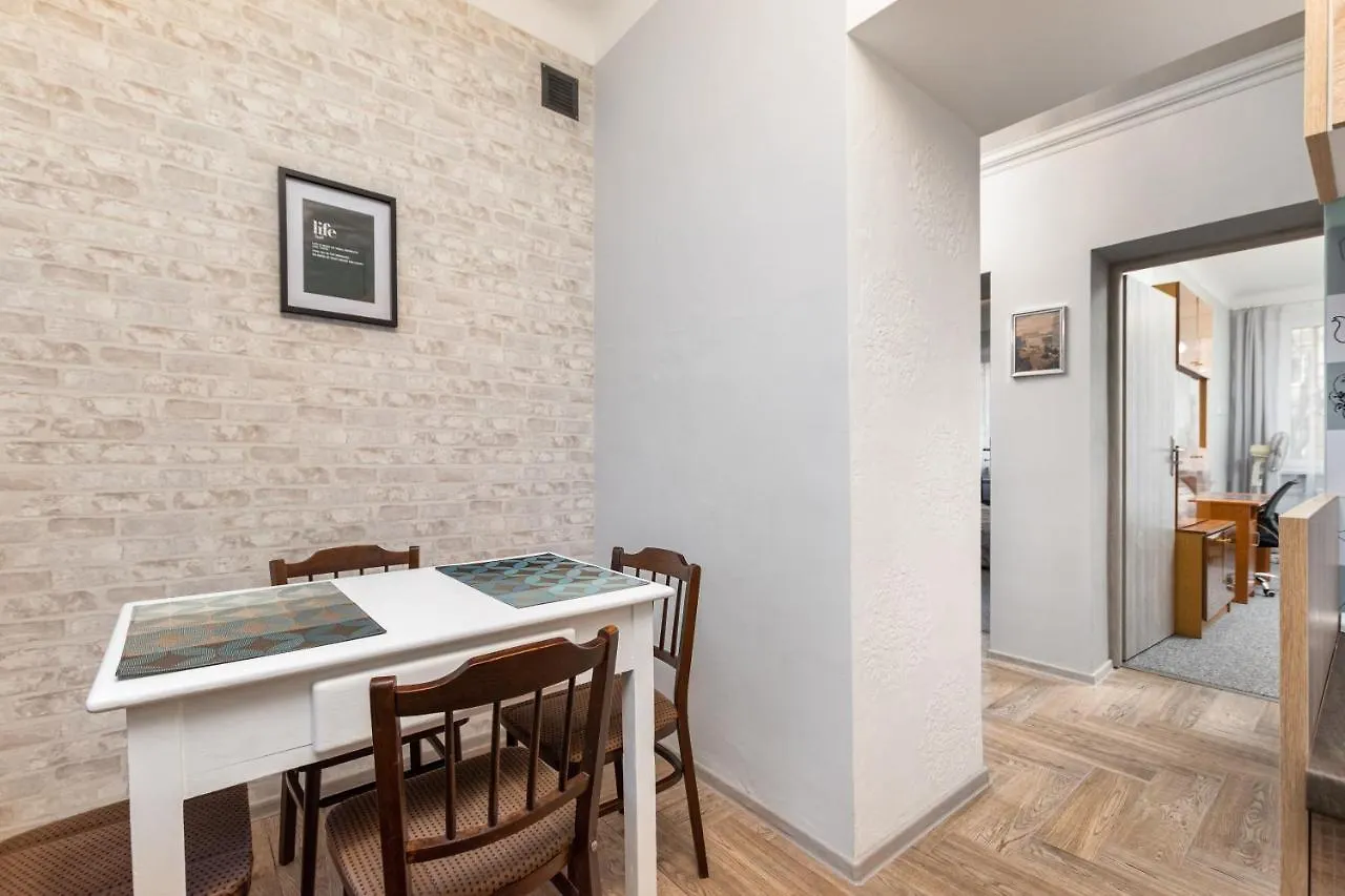 Dabrowszczakow 6 By Homeprime Warsaw Apartment